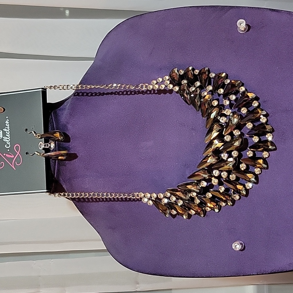 Perceptive Paparazzi zi necklace